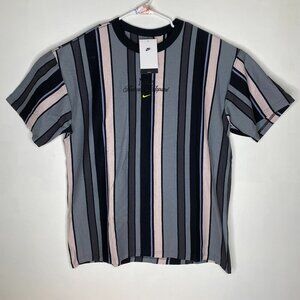 Nike Footwear Apparel Stripped T-Shirt HJ0616-010 Men's SZ Large NWT